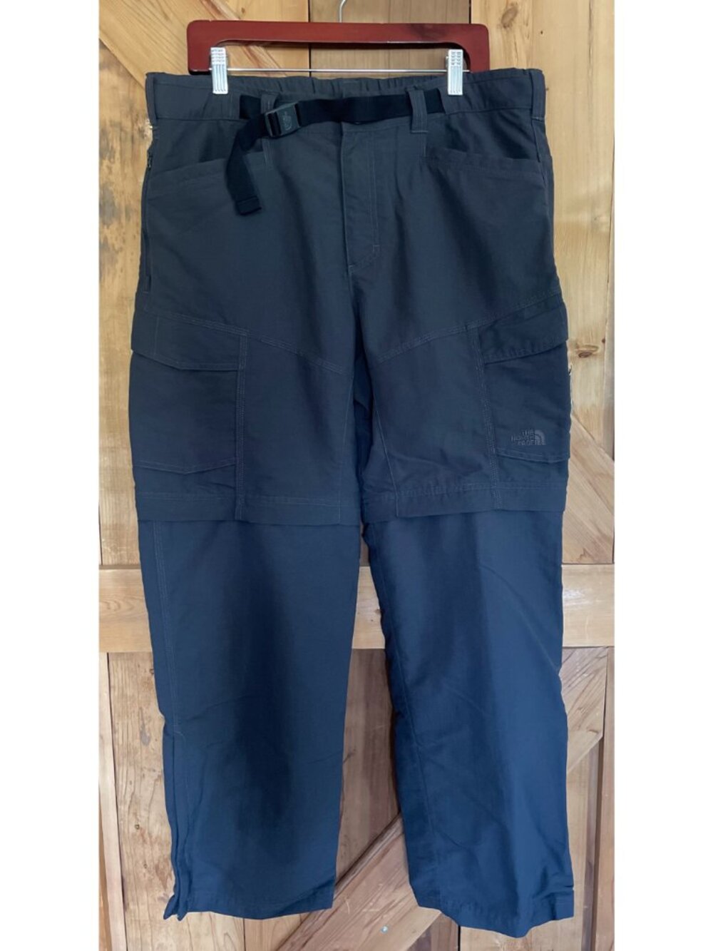 The North Face Convertible Pants Men's Sz L Gray Performance Tech Outdoor Shorts